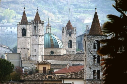 Sightseeing of the historical centre of Ascoli Piceno